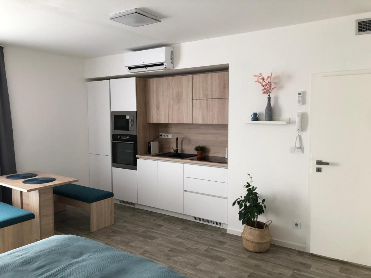 Apartman X28 Mikulov Eksteriør bilde